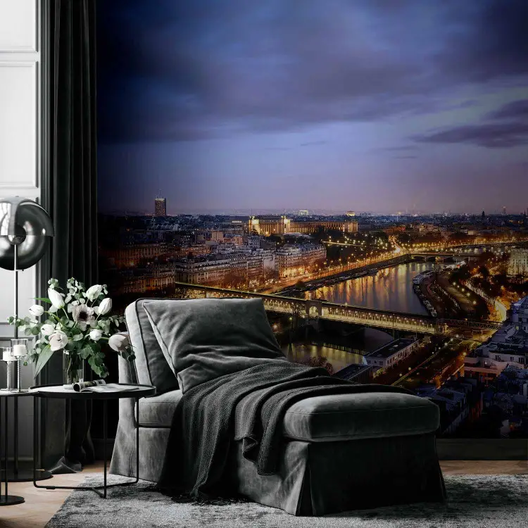 Arquitetura Urbana de Paris - cidade francesa à noite com a Torre Eiffel