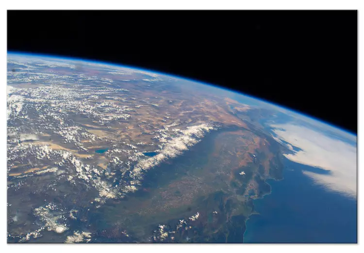 Vista satélite do continente e do oceano - Terra a partir do espaço