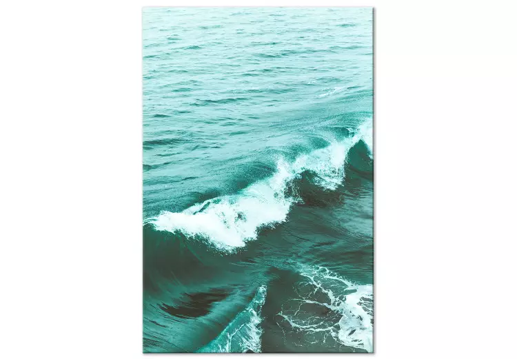 Onda Calma - mar verde profundo com uma pequena onda em primeiro plano