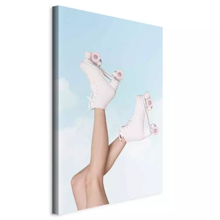 Patins Contra o Céu Azul (1 peça) - pernas de mulher para cima no ar