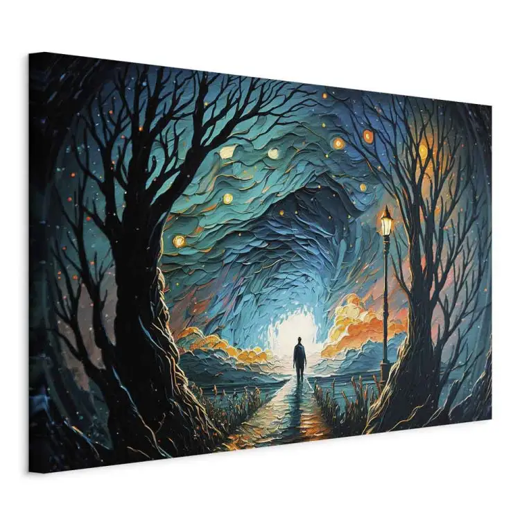 Caminhar entre as estrelas - uma figura a caminhar em direção ao horizonte a meio da noite