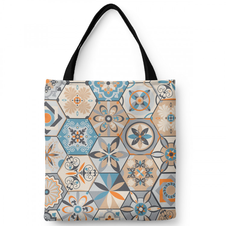 Saco Oriental hexagons - a motif inspired by patchwork ceramics 147512