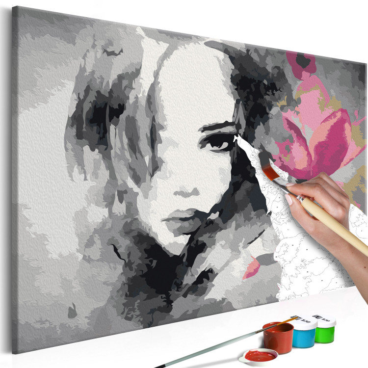 Desenho para pintar com números Black & White Portrait With A Pink Flower 107142 additionalImage 3