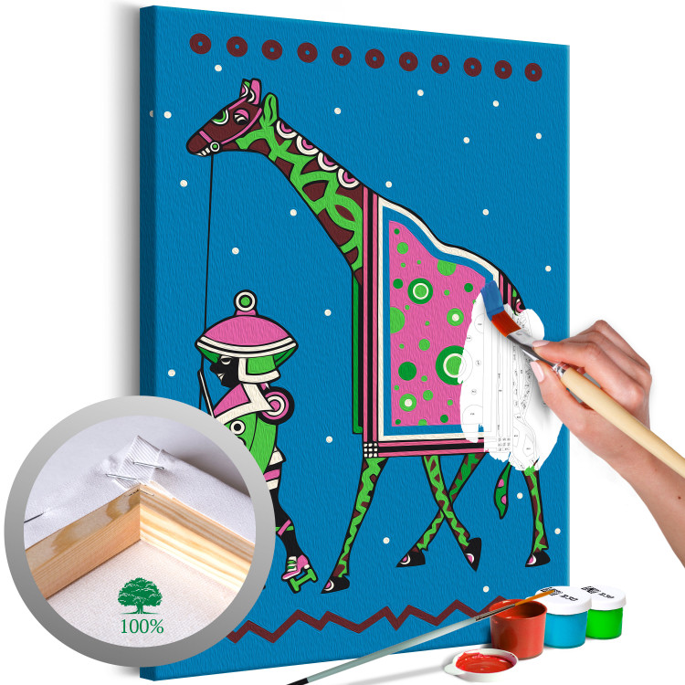 Desenho para pintar com números Green Giraffe at Night - Tall Animal With a Man Against a Dark Background 144094